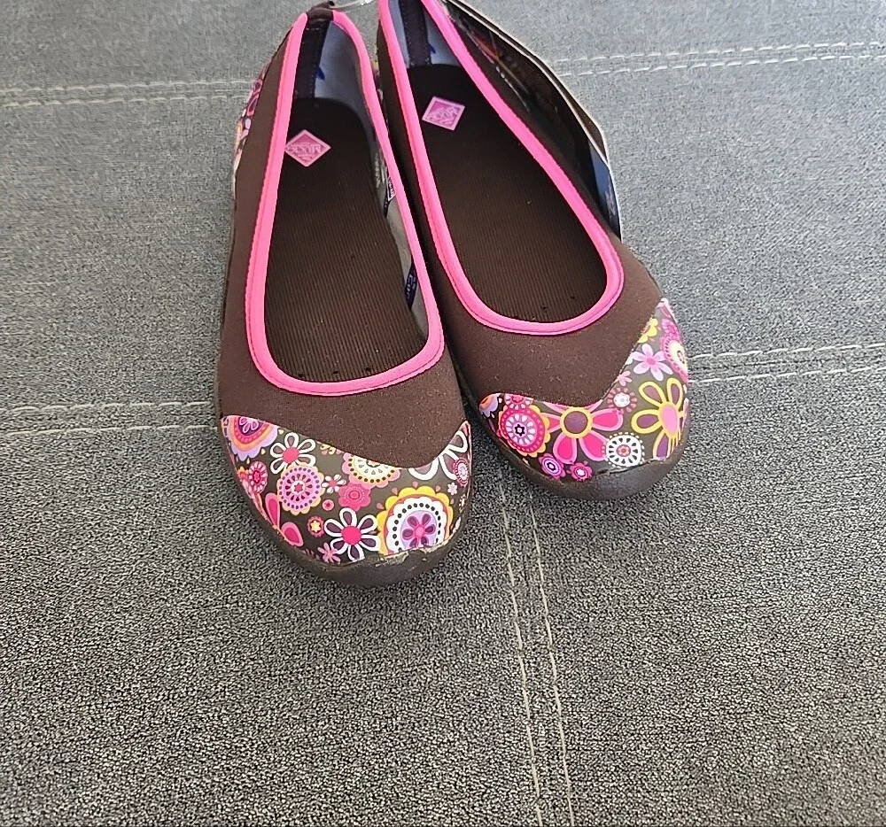 Muck Boots Co. Women’s Brown Floral Ballet Flats with Pink Trim